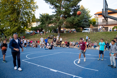 igrišče na Rožni ulici - otvoritev (40)